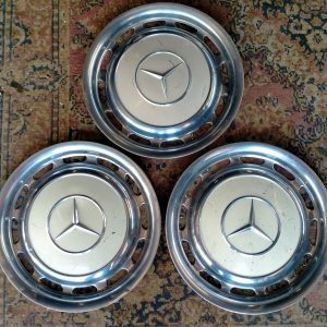 Mercedes wieldoppen - wit