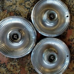 Pontiac Grand Prix wieldoppen