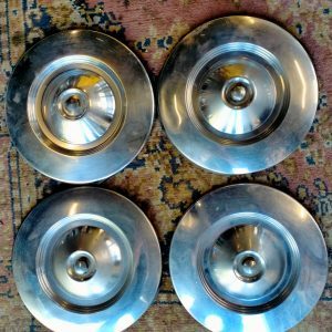 Wieldoppen Peugeot 504