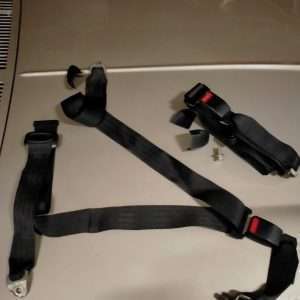 Volkswagen Golf I set driepuntsgordels