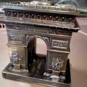 Arc de Triomphe - zwaar gietstuk