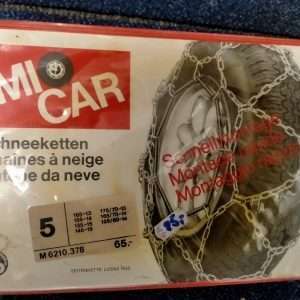 Set nieuwe sneeuwkettingen