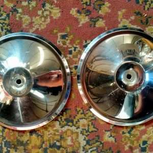 2 Citroën 2CV wieldoppen - chrome
