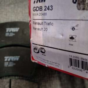 4 nieuwe remblokken Renault 20 - Traffic