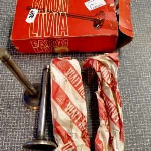 4 inlaat kleppen Opel Rekord