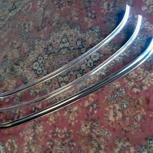 Brede achterruit sierlijst Volvo Amazon