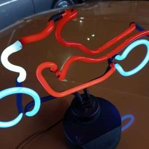 Neon motorrijder