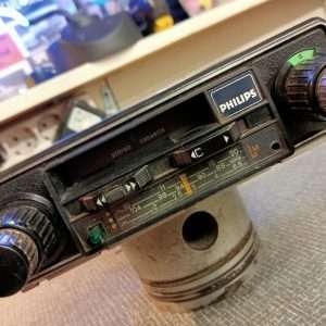Philips FM stereo oldtimerradio 22RN642