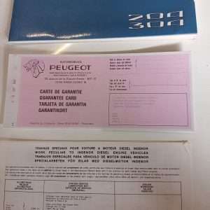 Blanco onderhouds- boekje met garantiekaart Peugeot 204-304