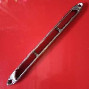 MG-A vooruit ontwaseming - omlijsting