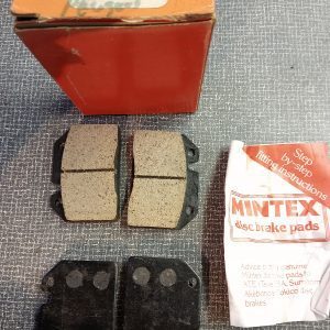 Set remblokken Peugeot 204,304, 404