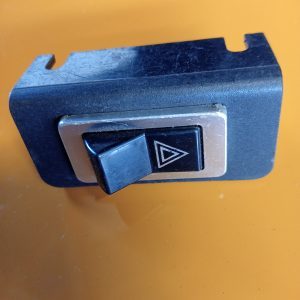 Alarm schakelaar in houder