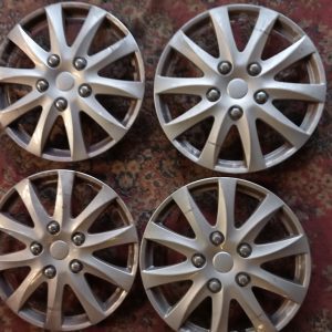 4 kunststof wieldoppen 15 inch