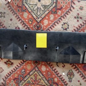 Peugeot 305  gril afdek plaat 961227 NOS