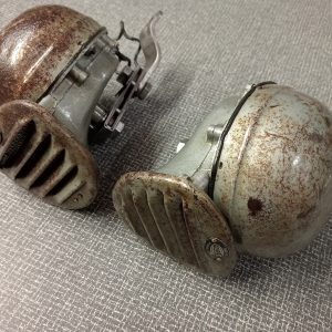 2 Hella Fanfare klaxons 50's oa VW en Porsche