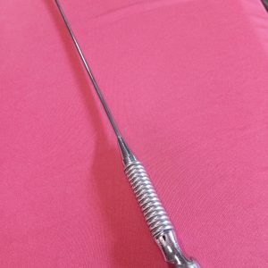 Chrome radio antenne met veer en kunststof eindstuk