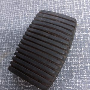 Pedaal rubber Volvo  83079