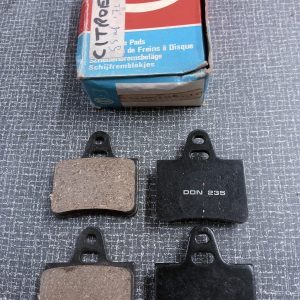 Set remblokken AMI – GS 1972 —>  DON 235