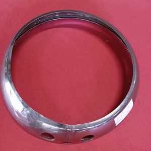 1 chrome koplamp ring  212mm