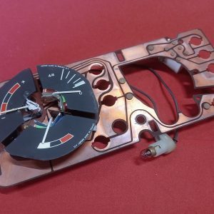 Peugeot 404 dashboard printplaat incl. meters