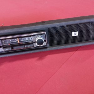 Blaupunkt FM radio + onderbouw console + speaker British Leyland