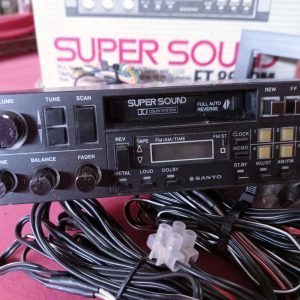 Sanyo 50 Watt FT8600M Youngtimer radio cassette