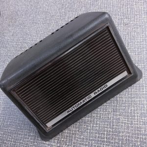 Speaker hoedenplank automatic radio