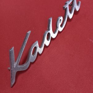 Opel Kadett embleem