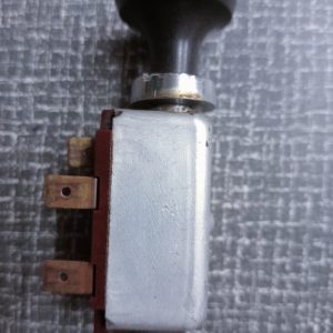 Volvo Katterug P1800 Amazon schakelaar 2 standen