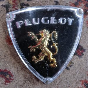 Peugeot 204 gril embleem - oud model