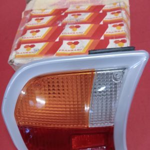 Peugeot 504 achterlicht  links NOS