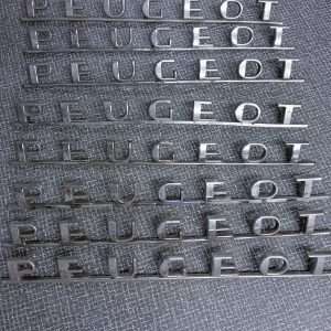 Peugeot 403 kofferbak embleem